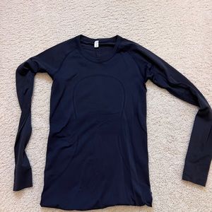 Women’s Lululemon Swiftly Top, Size 6